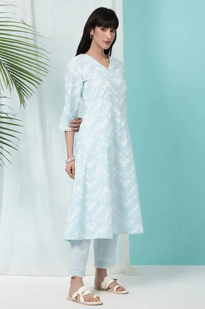 Sky Blue Floral Printed Pure Cotton Straight Kurta and Pants Co-ord Set