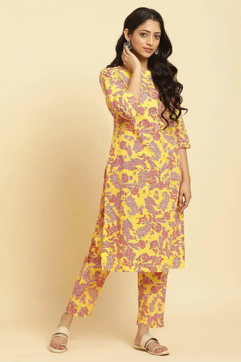 Yellow Floral Printed Cotton Kurta And Pants Co-Ord Set